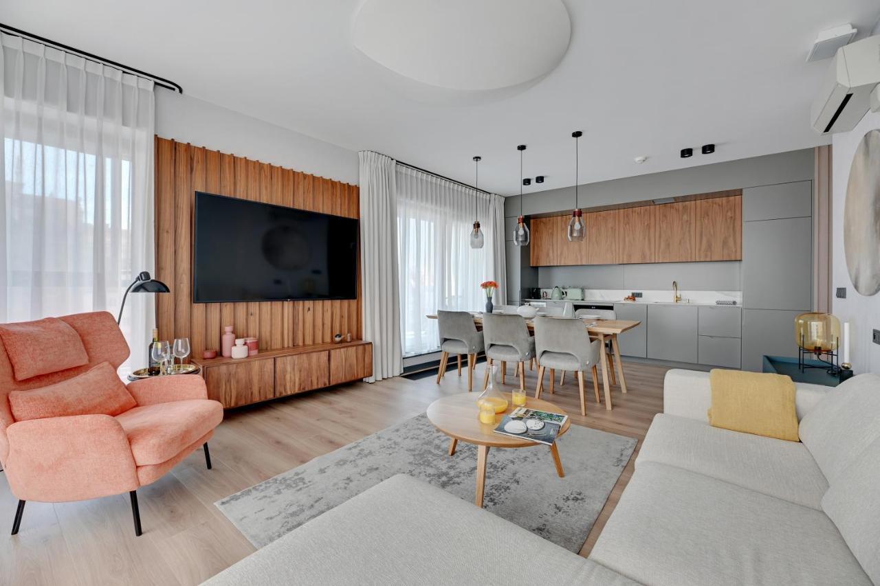 Deo Plaza By Blue Mandarin Apartment Gdansk Bagian luar foto