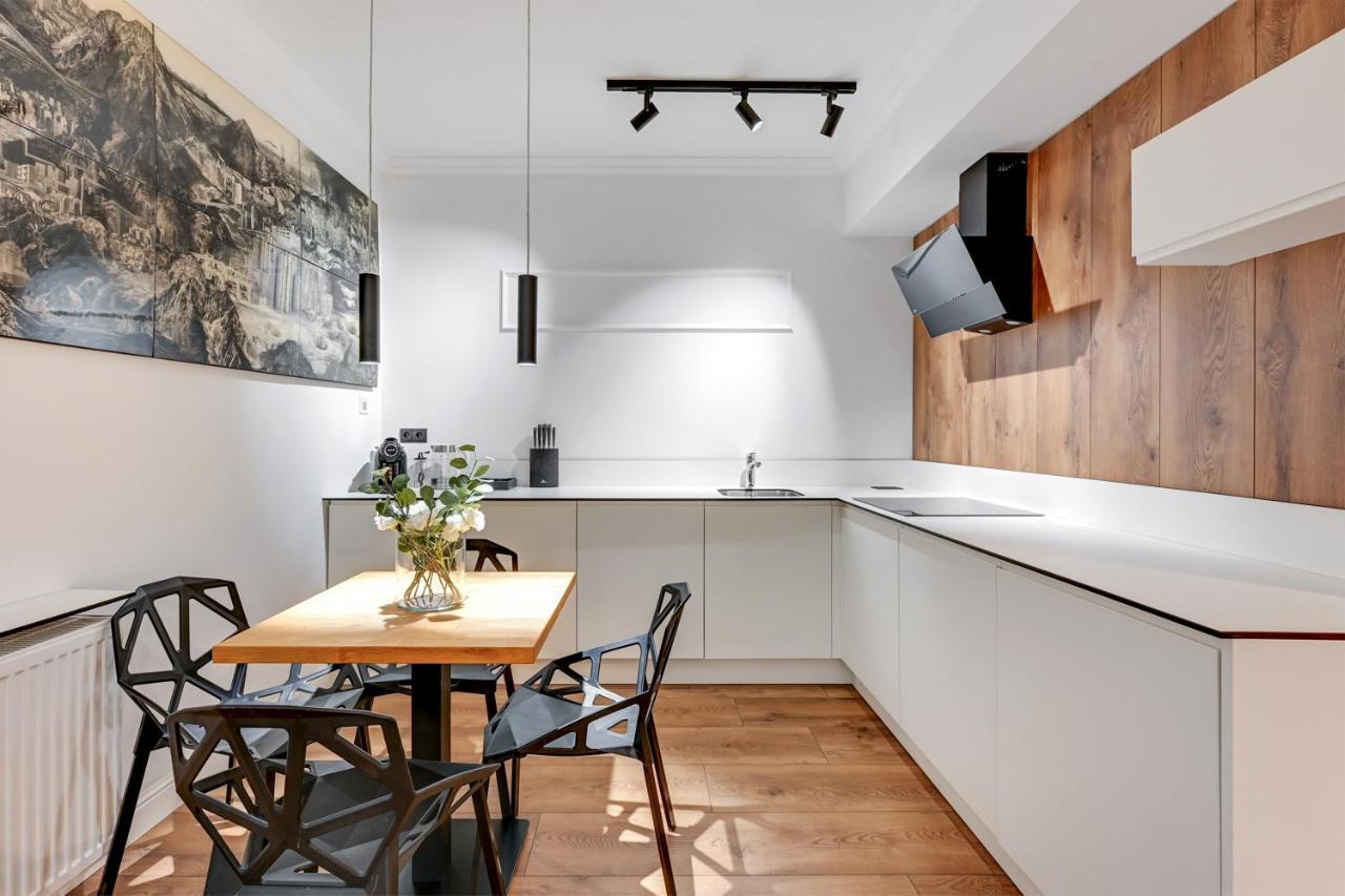 Deo Plaza By Blue Mandarin Apartment Gdansk Bagian luar foto